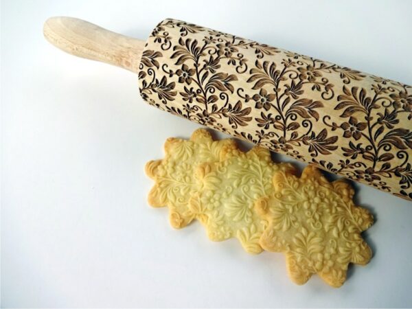 FLORAL WREATH embossing rolling pin