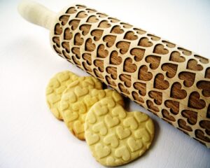 COUPLE HEARTS Embossing Rolling Pin